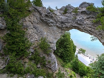 arch rock wyspa mackinac