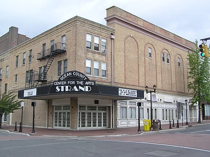 strand theater lakewood township