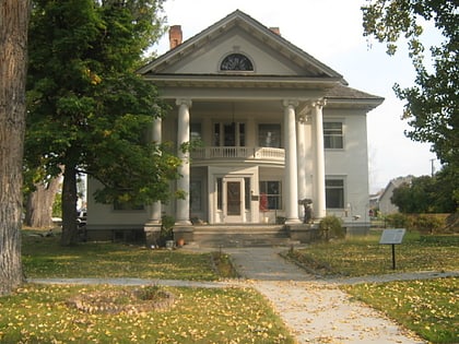 bass mansion stevensville