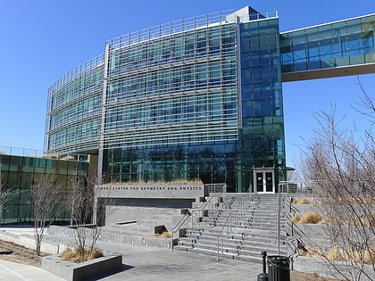 centro simons de geometria y fisica stony brook