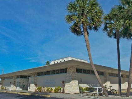 gulf beaches public library madeira beach