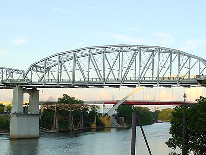 John Seigenthaler Pedestrian Bridge