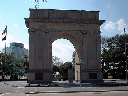 victory arch newport news