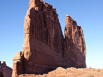 courthouse towers parque nacional de los arcos