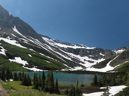 bullhead lake parque nacional de los glaciares