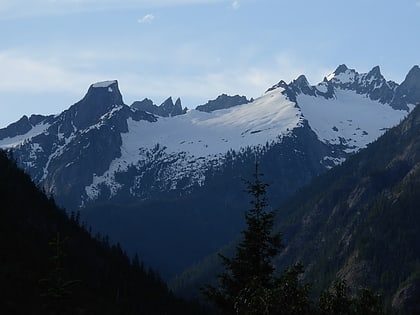 mount terror parque nacional de las cascadas del norte