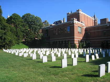 jesuit community cemetery waszyngton