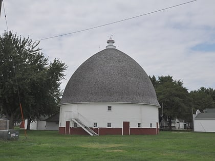 Tonsfeldt Round Barn