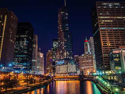 chicago riverwalk