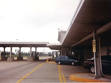 ogdensburg prescott border crossing