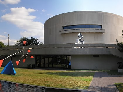 Hirshhorn Museum and Sculpture Garden