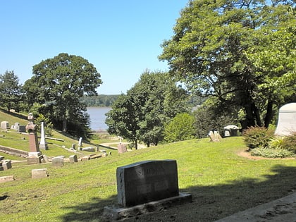 woodland cemetery quincy