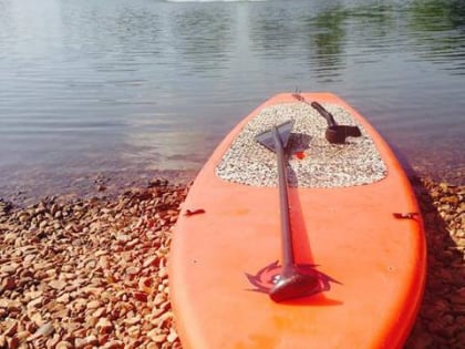 white rock paddle co at boomer lake stillwater