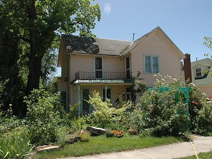 Yard-Groesbeck House