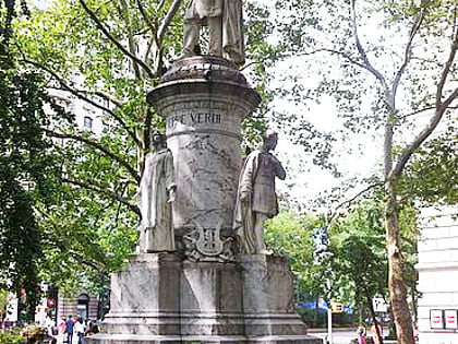 Giuseppe Verdi Monument