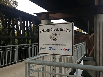 kellogg creek bridge milwaukie