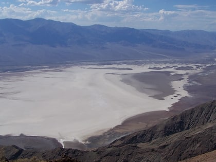 cuenca badwater parque nacional del valle de la muerte