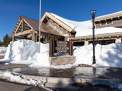 canyon visitor education center yellowstone national park