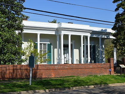 Veranda House