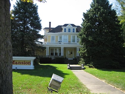 John R. Oughton House