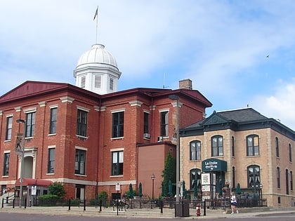 Old McHenry County Courthouse
