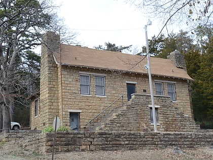 Poteau Community Building