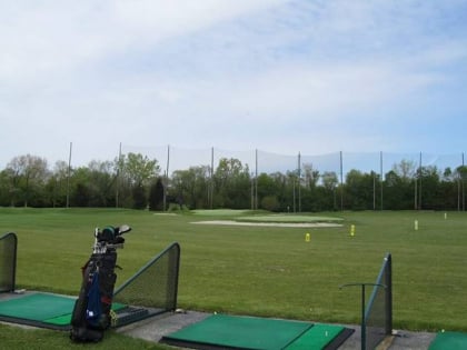 links tees golf facility addison