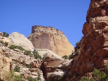 golden throne mountain park narodowy capitol reef