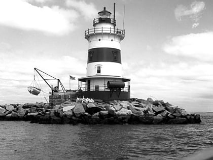 Latimer Reef Light