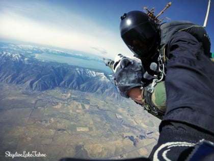 Skydive Lake Tahoe