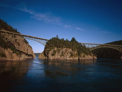 deception pass bridge oak harbor