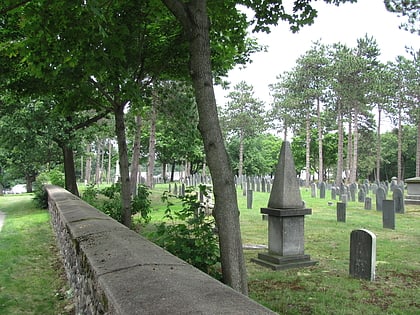 pine grove cemetery leominster