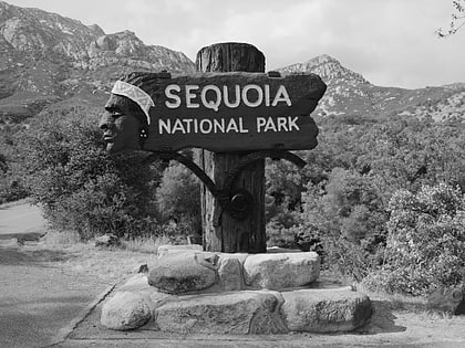 ash mountain entrance sign sequoia nationalpark und kings canyon nationalpark