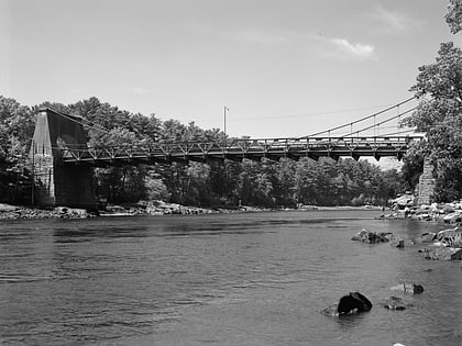 chain bridge amesbury