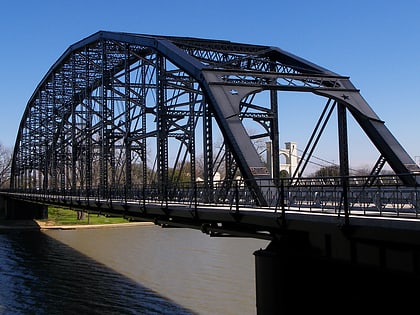 Washington Avenue Bridge