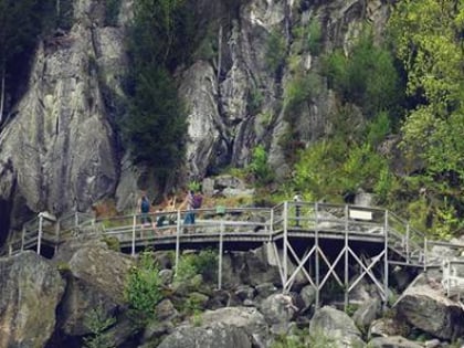 polar caves park rumney