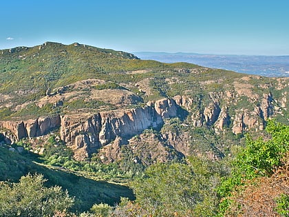 backbone trail santa monica mountains national recreation area