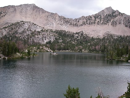 hummock lake white clouds wilderness