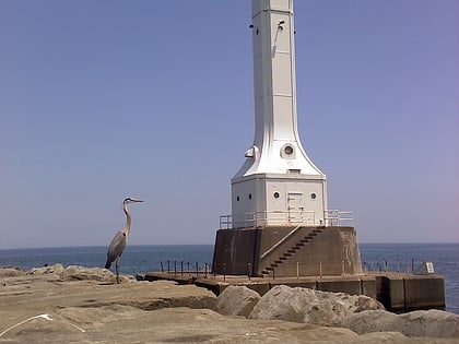 Huron Harbor Light