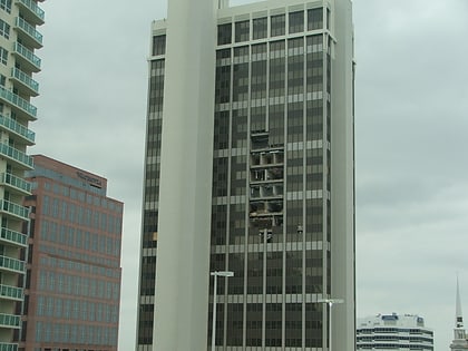 one financial plaza fort lauderdale