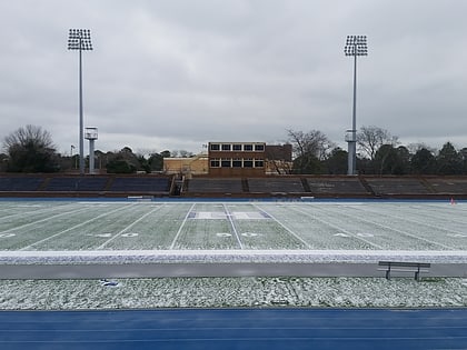 armstrong stadium hampton