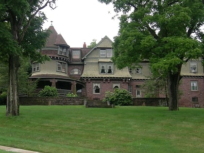 Brooke Mansion