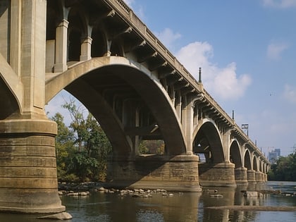 Gervais Street Bridge