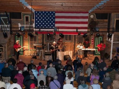 fort hays chuckwagon mount rushmore tours rapid city