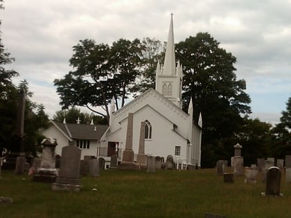 christ episcopal church and tashua burial ground trumbull