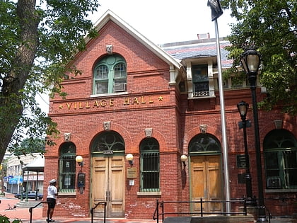 Edgewater Village Hall and Tappen Park
