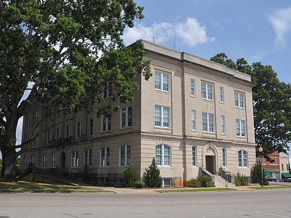 Moore County Courthouse