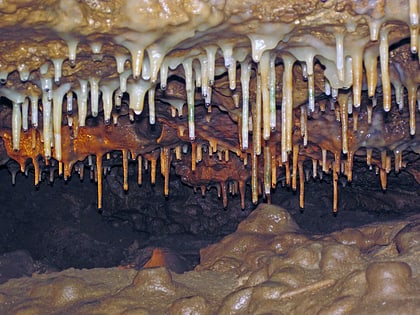 crystal cave spring valley
