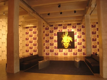 the andy warhol museum pittsburgh