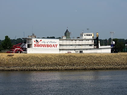 clinton area showboat theatre